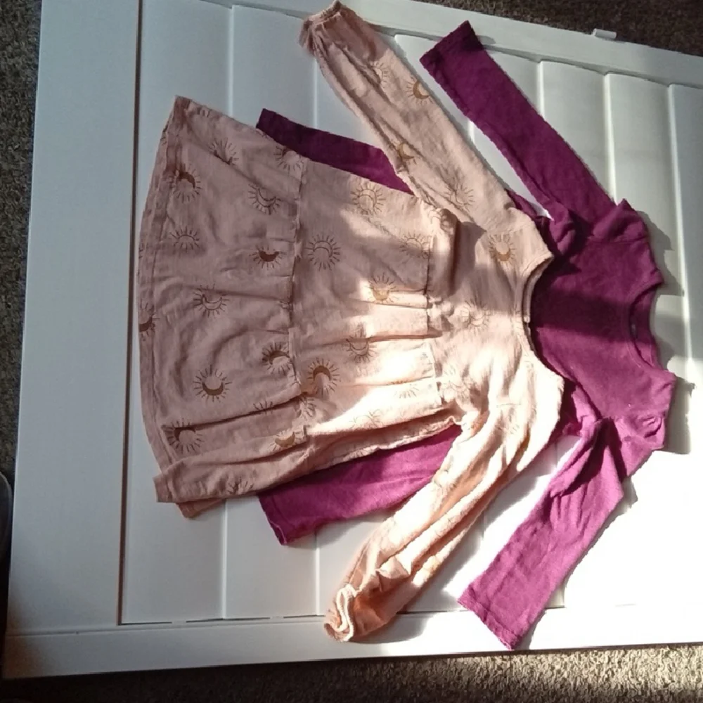 Girls 2 Item Bundle Long-Sleeve Layered Tunic Top in Pink and Purple - Picture 2 of 9